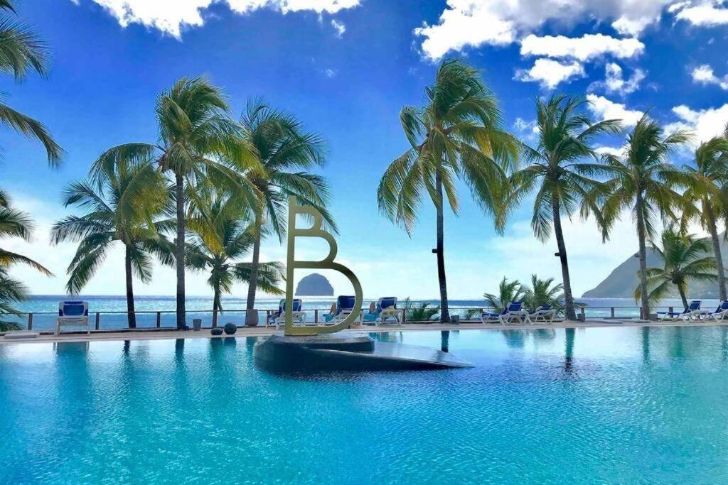 Nouveau : Suite Blue Diamond Le Diamant Bagian luar foto